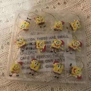 2004 SpongeBob mini ornament set!!